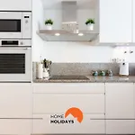 #200 Panoramic Flat By Holidays *